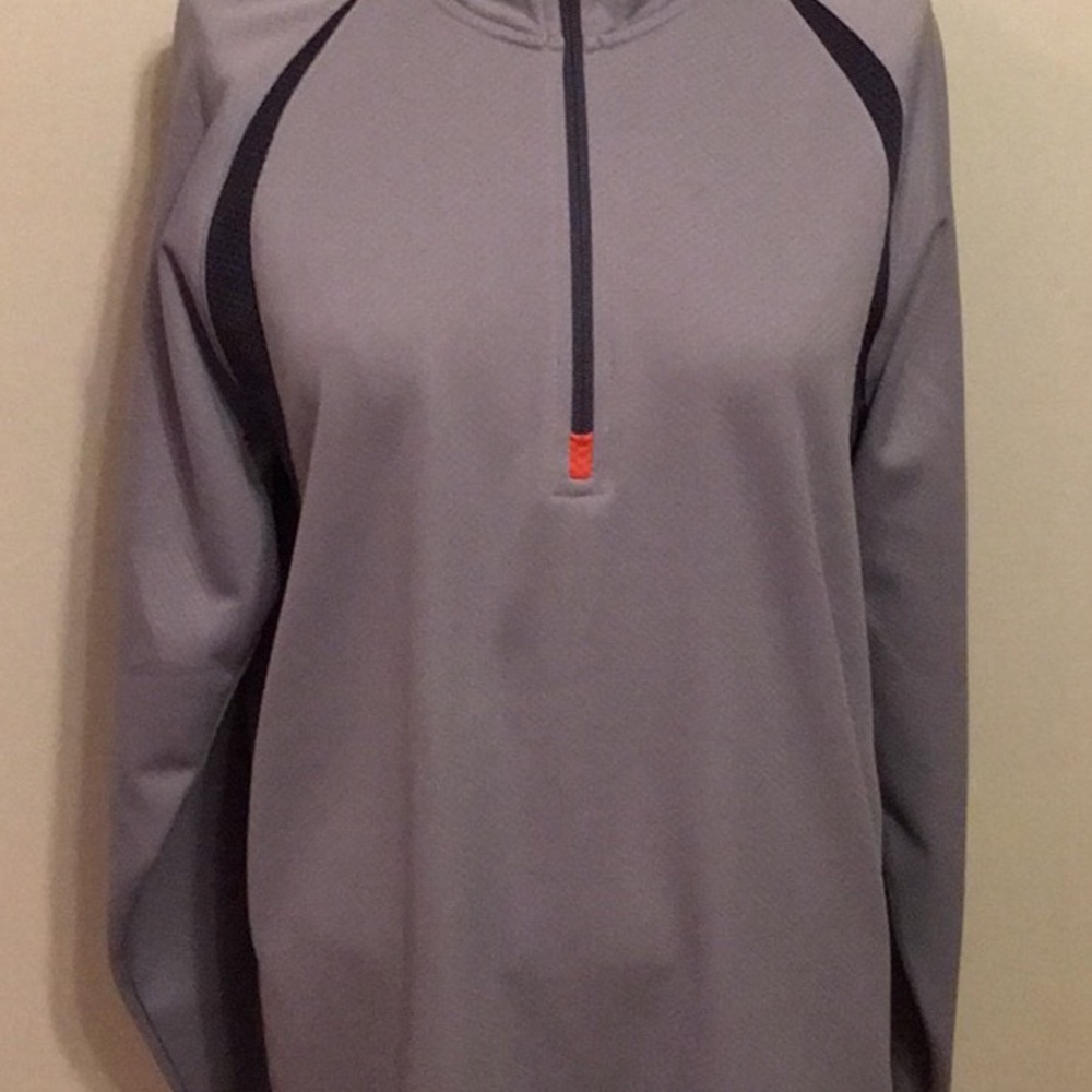Grey sport jacket alo cool fit size medium